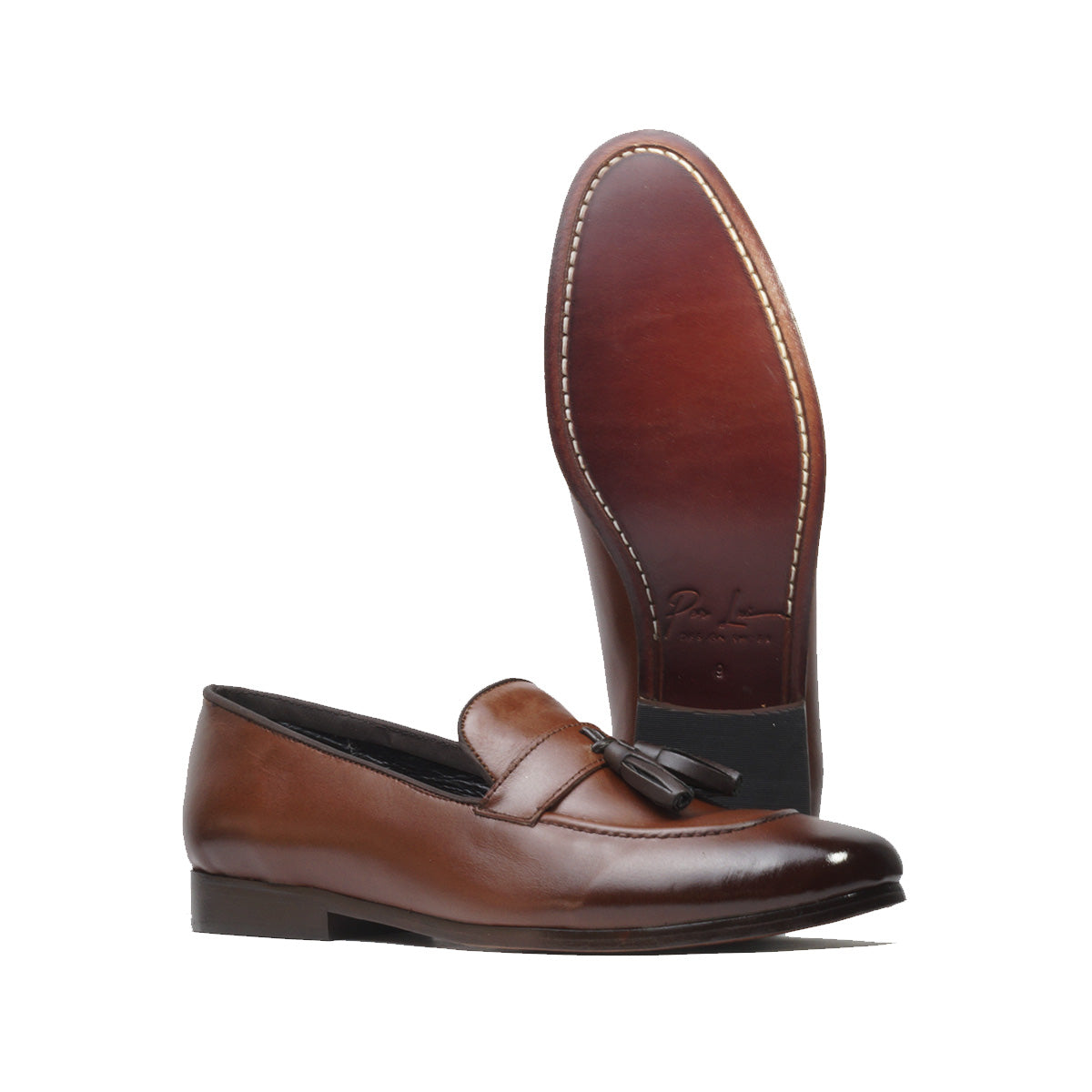 Mocasín Tacón Borlas