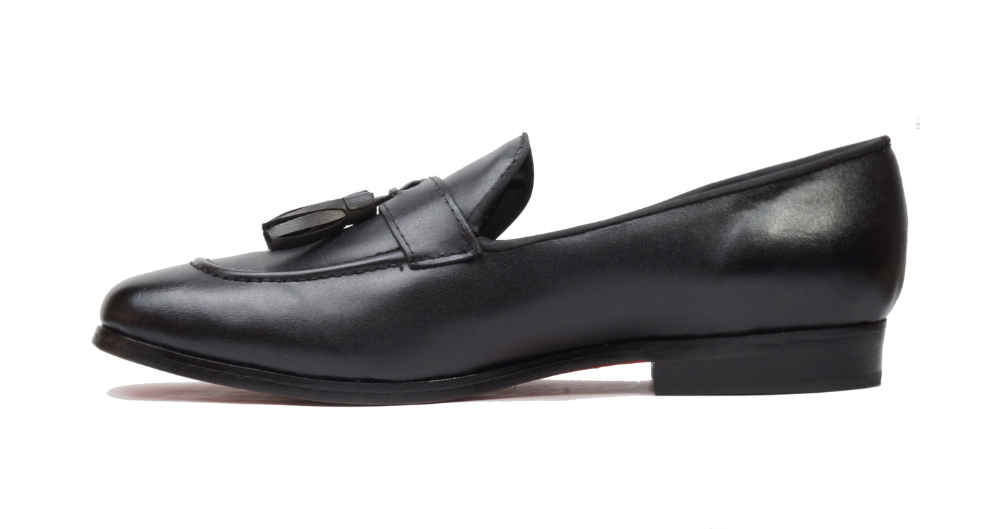 Mocasín Tacón Borlas