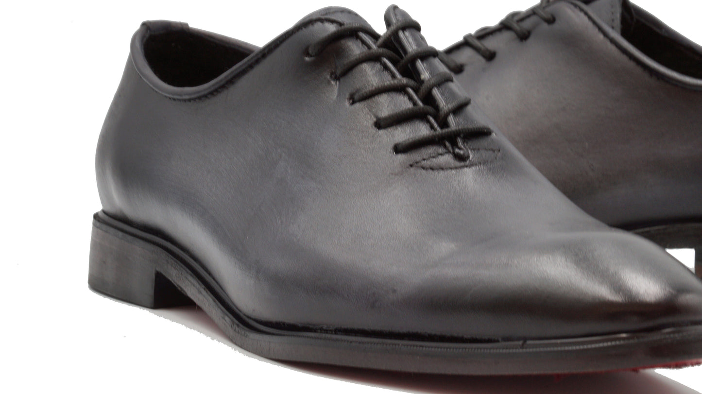 Wholecut Black