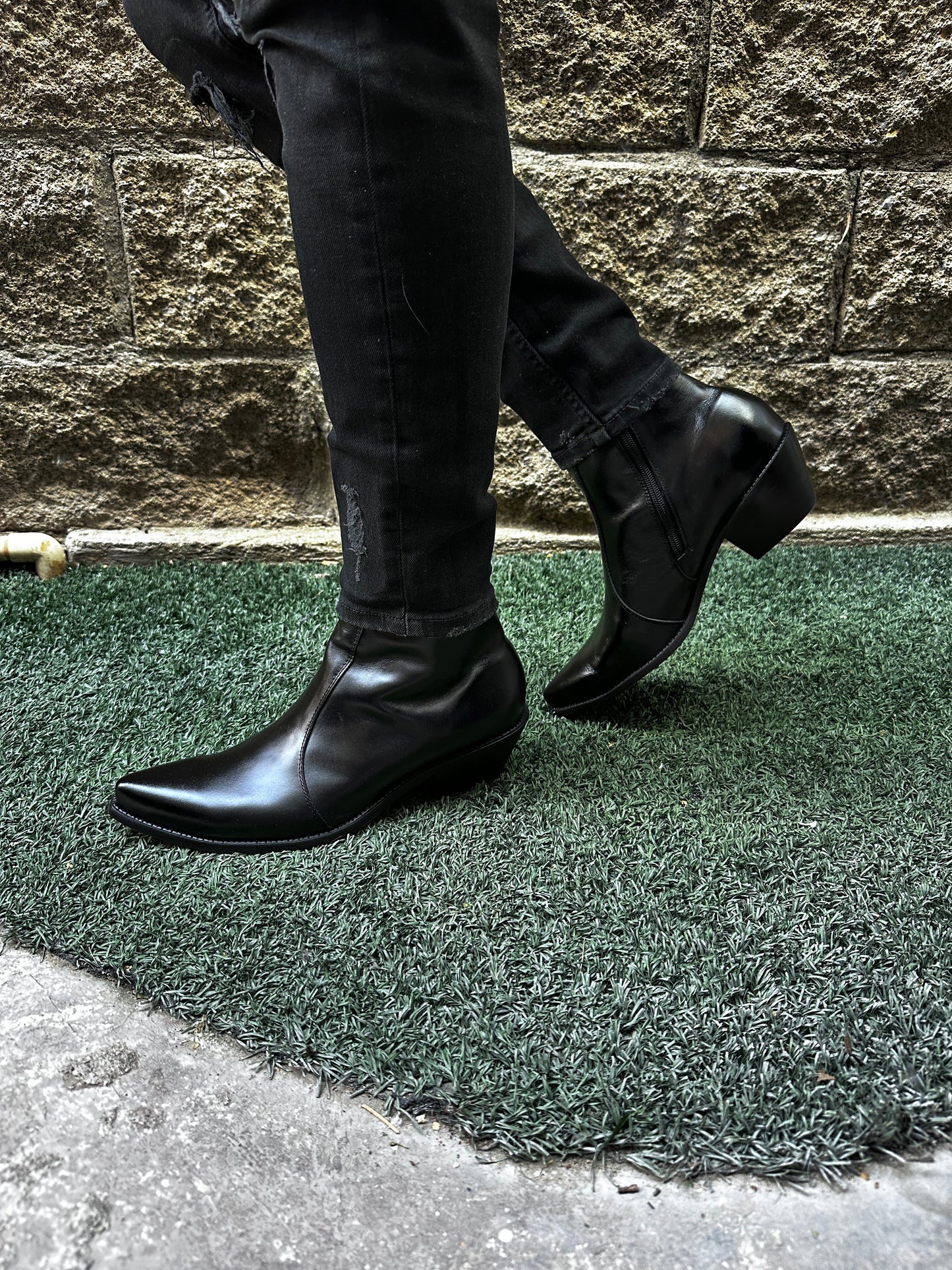 Valencia Black