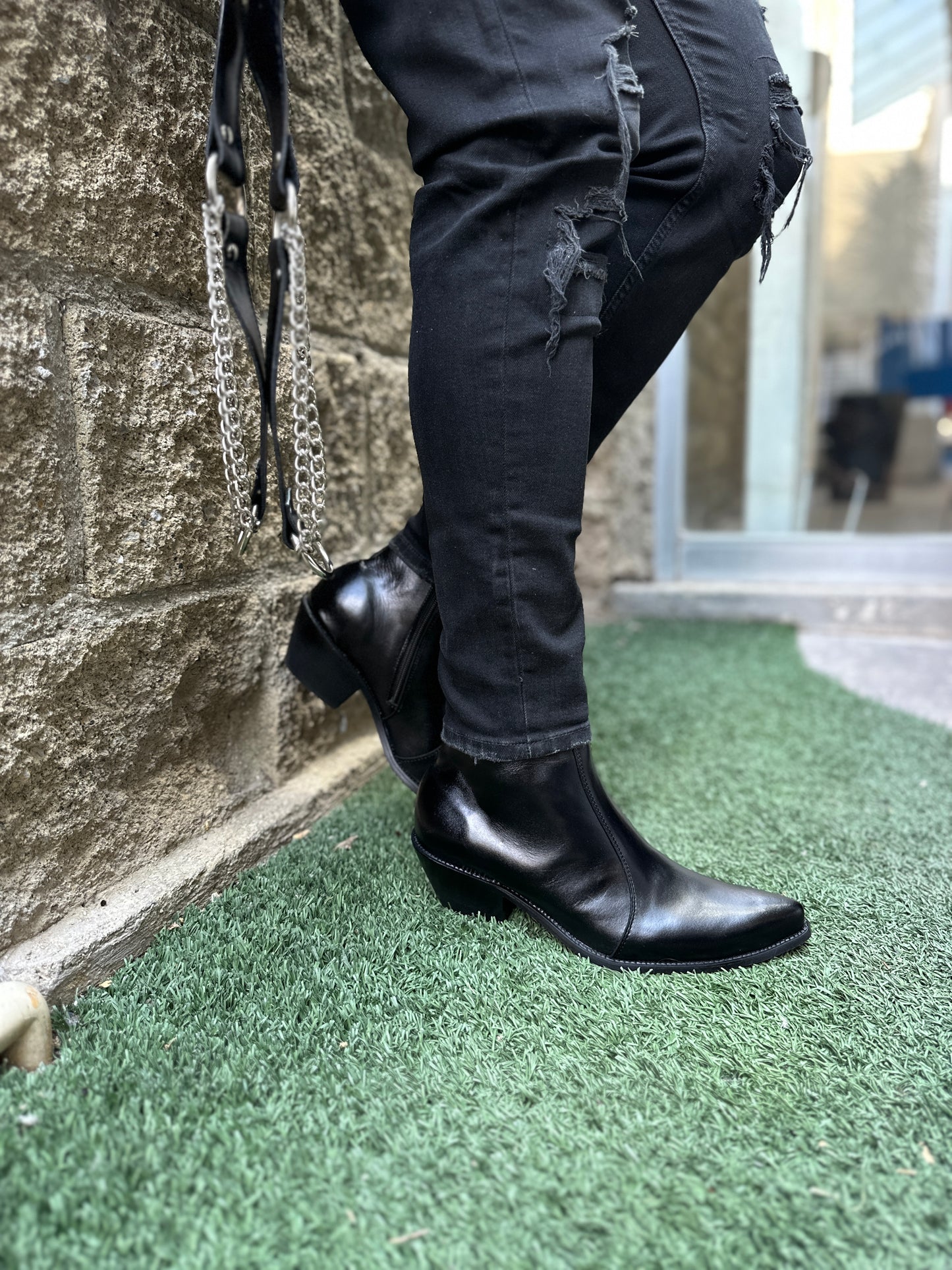 Valencia Black